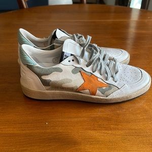 Golden Goose Ballstar, size 8, camo cloth with orange star